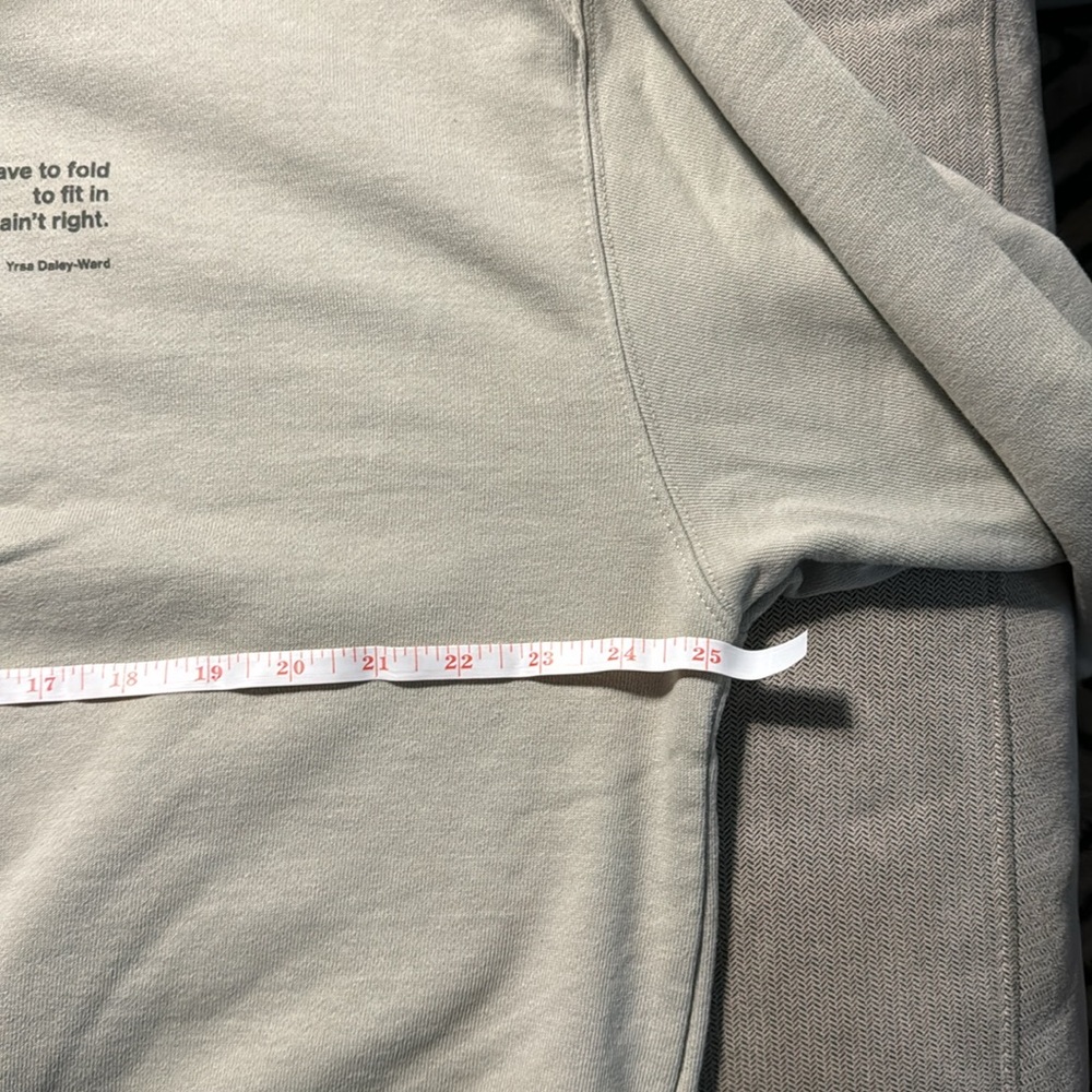 H&M Oversized Sweatshirt - Picture 7 of 9